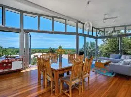 BEDROCK Palm Cove I Private Pool I Sea Views I Family Retreat