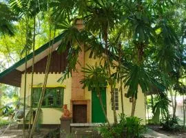 Ban Pangseeda บ้านปางสีดา