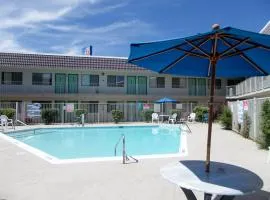 Motel 6-Reno, NV - Livestock Events Center