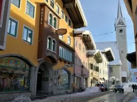 Hotel Adler I Haus-Innenhof