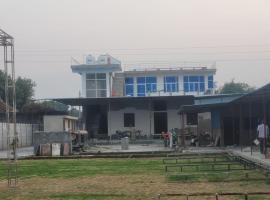 BAB Farm House, ξενοδοχείο σε Malpura