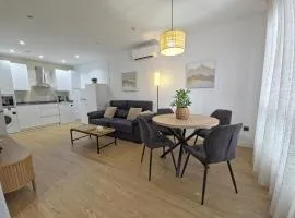 Apartamentos Picasso by gaiarooms