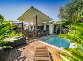 Parrot Tree Rest - Home with Magnesium Spa Pool