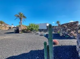 Casa Amaris - Award-Winning Canarian House By Lanzarote Vacation Homes