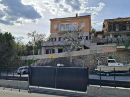 Apartments KOMEL I, Hotel in Opatija