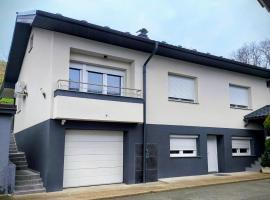 Apartmaji Divji vrt, hotel in Lendava