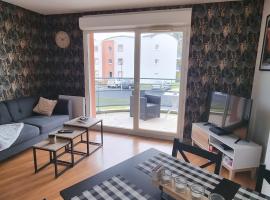 Appartement avec parking privé, ξενοδοχείο σε Ploumagoar