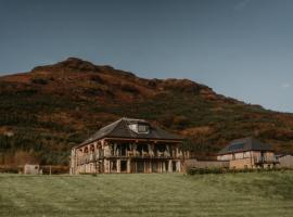 The Lodge at Carrick Castle Estate, ξενοδοχείο σε Cairndow