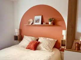 Le Cocon des rêves studio neuf avec terrasse et Parking