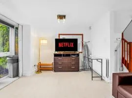 Parking Outside Terrace Balcony Fulham ST