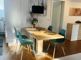 SEEMOMENTE 3 Zimmer mit Balkon, nahe Messe, Flughafen, Friedrichshafen und Spieleland, Parkplatz und Fahrradstellplatz