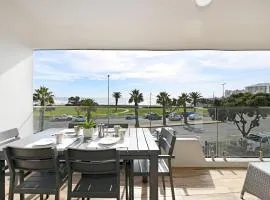 Spacious 3 Bed Apartment Sea Point Ocean views