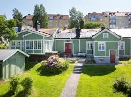 Charming house by the sea