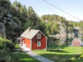 Holiday Home Laksevågen by Interhome