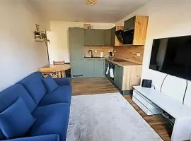 Charming apartment overlooking the valley