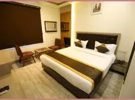 Bhanumati Road Nilayam Palace Resort - Fully Air Hotel