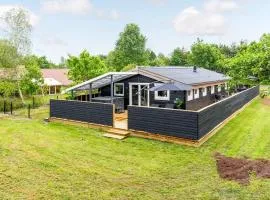 Holiday Home Dorothea - from the sea by Interhome