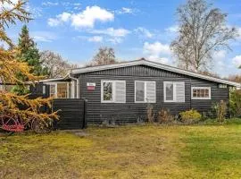 Holiday Home Kamilla - from the sea by Interhome