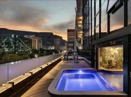 The Onyx Apartment Hotel by Loys Luxury Apartments