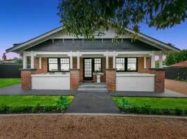 Modern Tranquility in the heart of Tanunda
