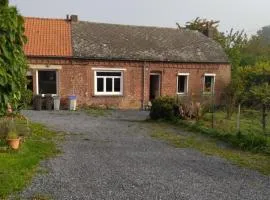 Single-story studio with parking