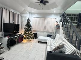 Cozy Home by Sol, ξενοδοχείο σε Oslob