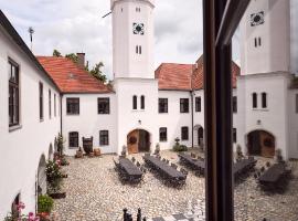 Schloss - Schenke Tunzenberg, Hotel in Mengkofen