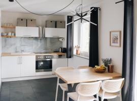 Schöne Designer-Wohnung im Mangfalltal, ξενοδοχείο σε Bruckmühl