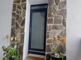 VILLA LUCIA stone house in the center of Modry, cottage in Modra