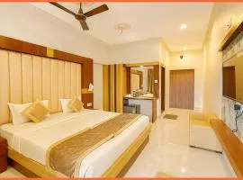 SEA VIEW from ROOF -Subrata Sarkar Road A1 Premium Lagoon Luxuary Hotel Near Jagannath Temple - 500M Sea Beach - Swimming Pool - Restaurant- Breakfast Included And Parking Facilities - Top Rated Four Star Hotel In Puri