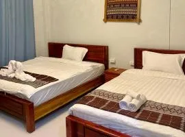 Meet Sunset Villa Luang Prabang