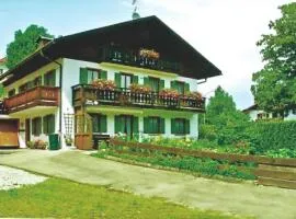 Dachgeschosswohnung Mit Toller Aussicht Vom Balkon