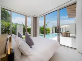 Luxury villa near Bangtao beach Free airport Pick up from 7 days