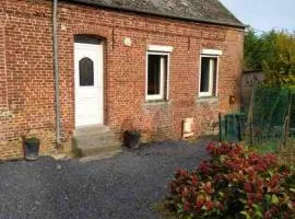 Single-story studio with parking