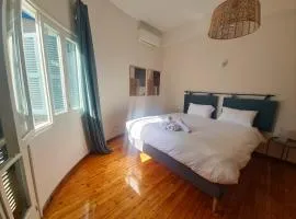 Bluewood Retreat|Cozy Vintage 3BDR Nicosia Heart