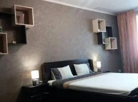 Luxury apartment Slobozhansky Prospekt