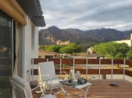 Vistas del Yásta casa boutique privada، فندق في كفايات