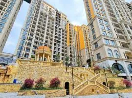 City Apartment Sunset Town - Sea & Fireworks View