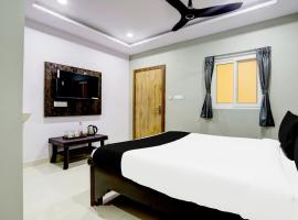 Hotel O Savoy Grand, Hotel in Warangal