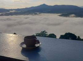 เดอะเบสภูลังกา, ξενοδοχείο σε Ban Sakoen