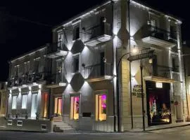 Antico Palazzo del Corso by Home Dardano