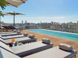 South End Family Apartment with Pool Gym & Downtown Yay