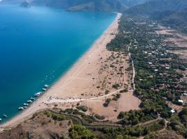 Cirali Camping, hotel v destinaci Çıralı