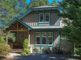 Bearfoot Lodge at Echota