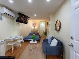 Cozy Modern Studio Near Maginhawa & Katipunan