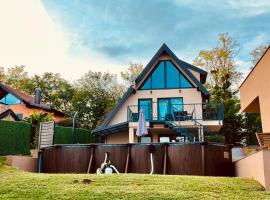 Melody, ξενοδοχείο σε Kapela