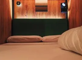 Urban Inn Capsule Madrid
