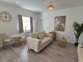 Flat 7, Cupar Apartments.