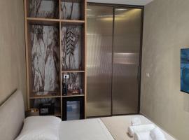 Lorins Seaside Santorini in Drymades Beach, hotel in Gjilek