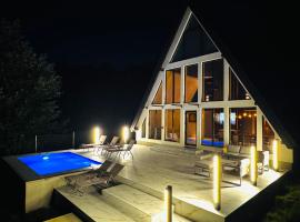 Alpin Chalet - Mănăstirea Humorului, hotel v destinaci Klášter Humor